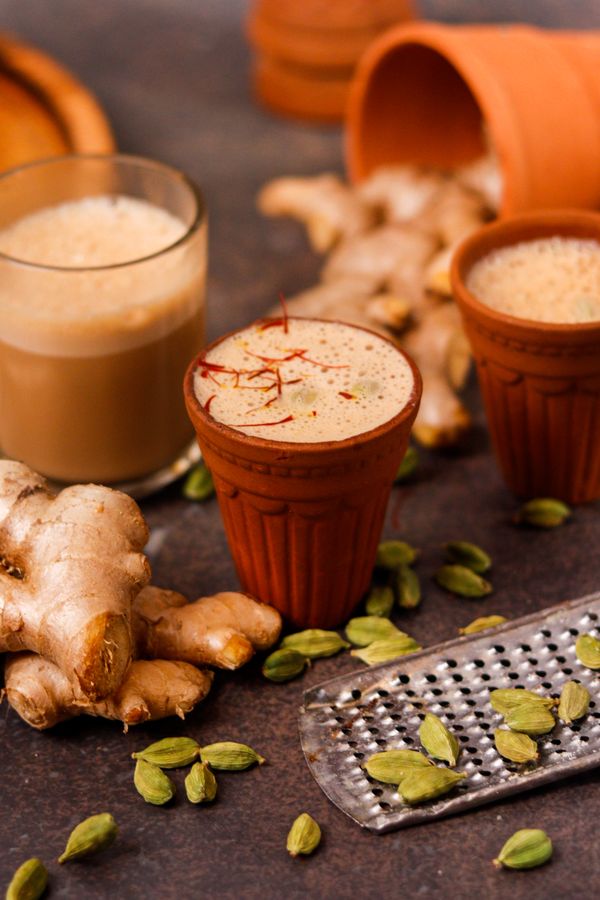 Black tea with fresh ginger and mint